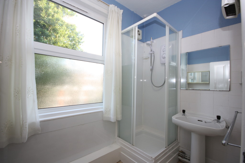 1 bed flat to rent in New Bridge Street, Devon  - Property Image 5