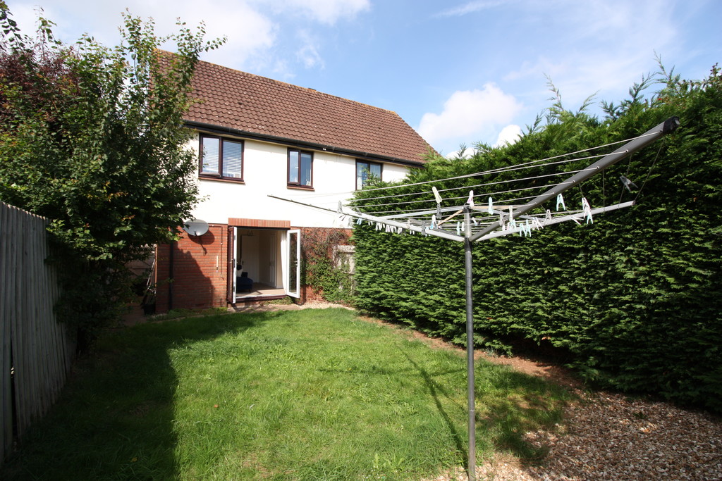 3 bed semi-detached house to rent in Grasslands Drive, Exeter  - Property Image 12