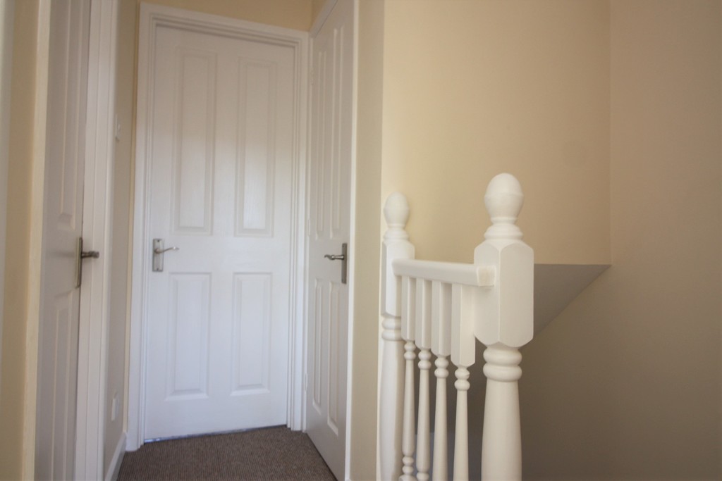3 bed semi-detached house to rent in Grasslands Drive, Exeter  - Property Image 6