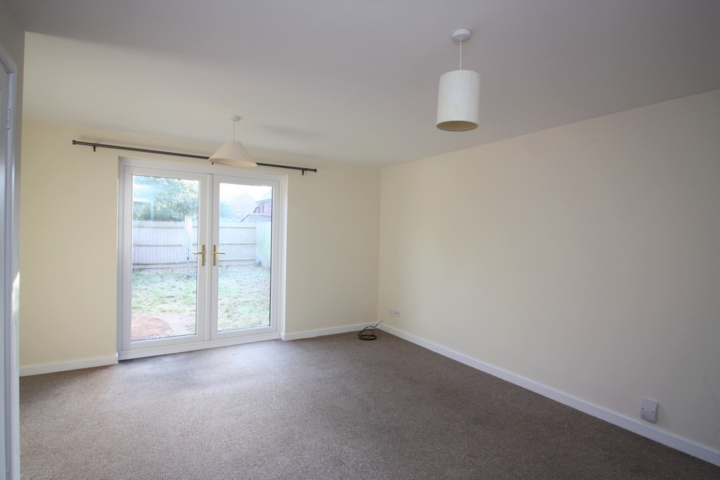 3 bed semi-detached house to rent in Grasslands Drive, Exeter  - Property Image 5