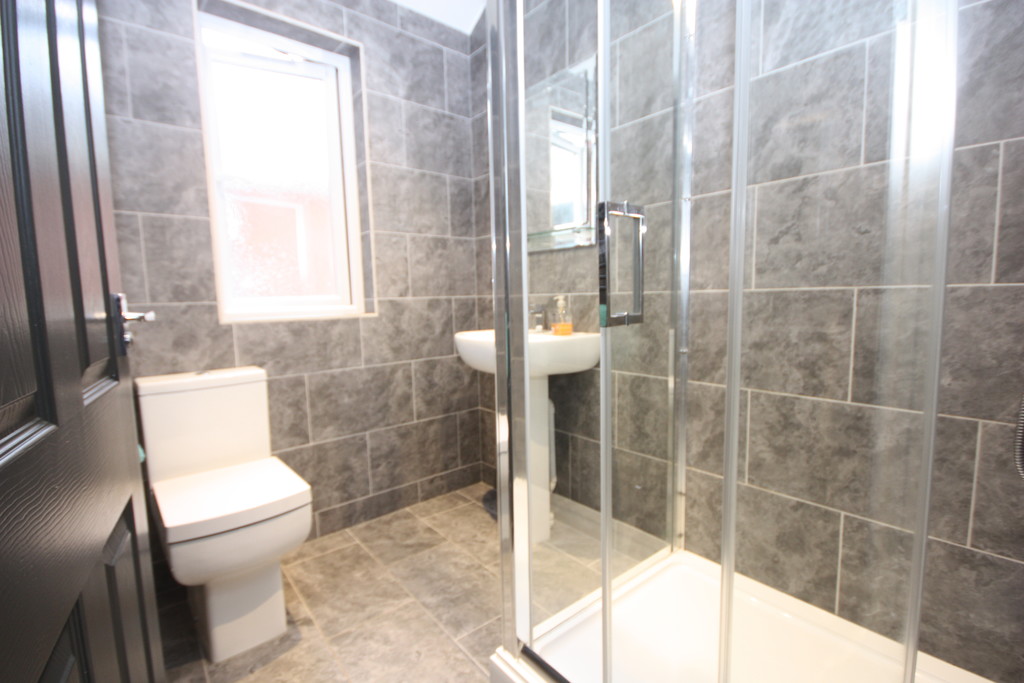 5 bed house share to rent in ROOM LETS, Alphington Road  - Property Image 12