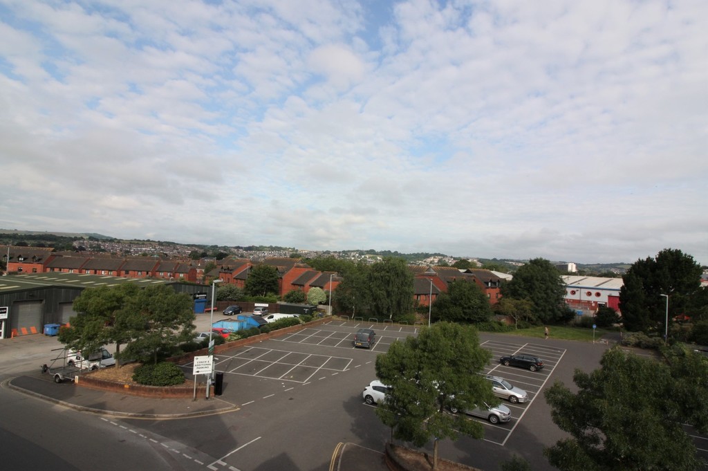 2 bed apartment to rent in The Quay, Exeter  - Property Image 8