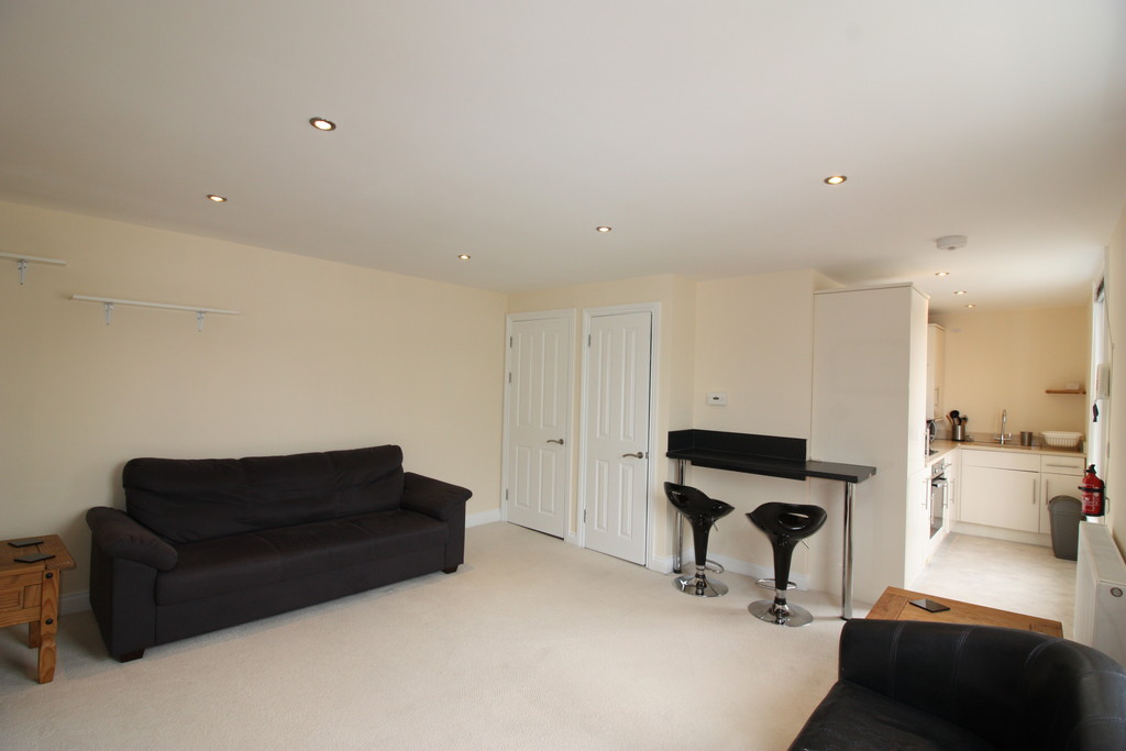 1 bed flat to rent in Shirehampton House, Exeter  - Property Image 3