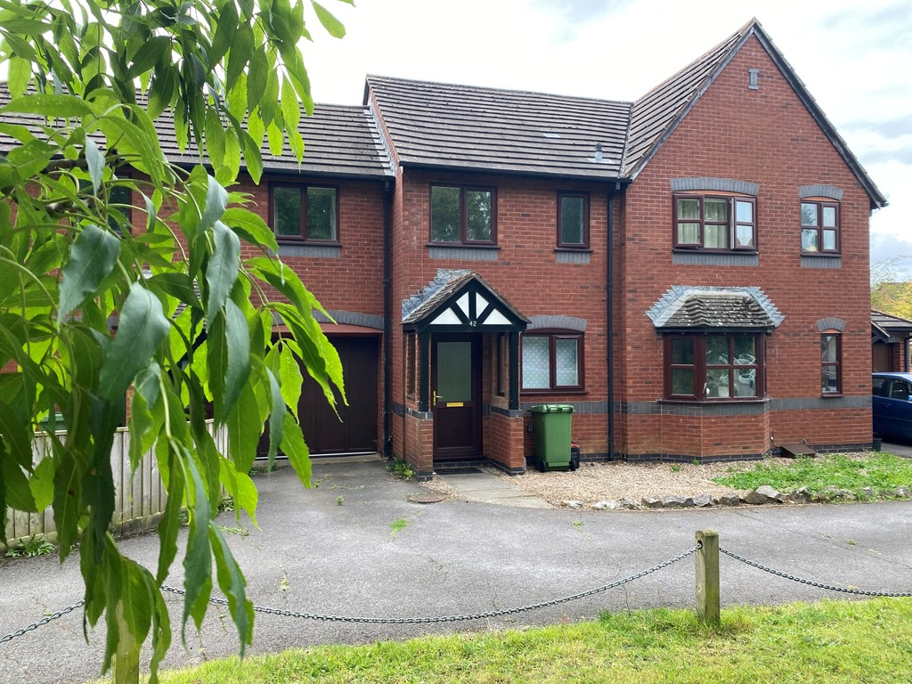 2 bed terraced house to rent in Wilton Way, Exeter  - Property Image 1