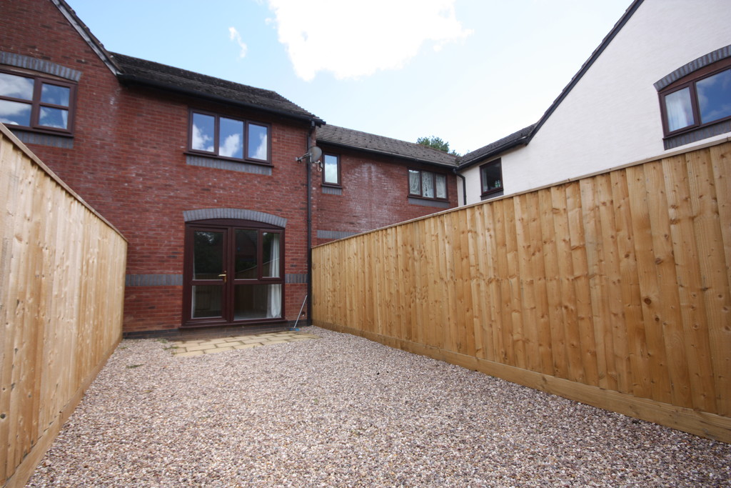 2 bed terraced house to rent in Wilton Way, Exeter  - Property Image 7