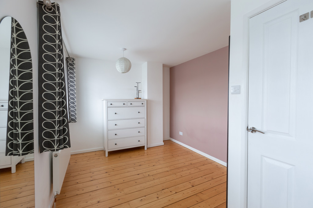 2 bed semi-detached house to rent in Harrington Gardens, Pinhoe, Exeter 9