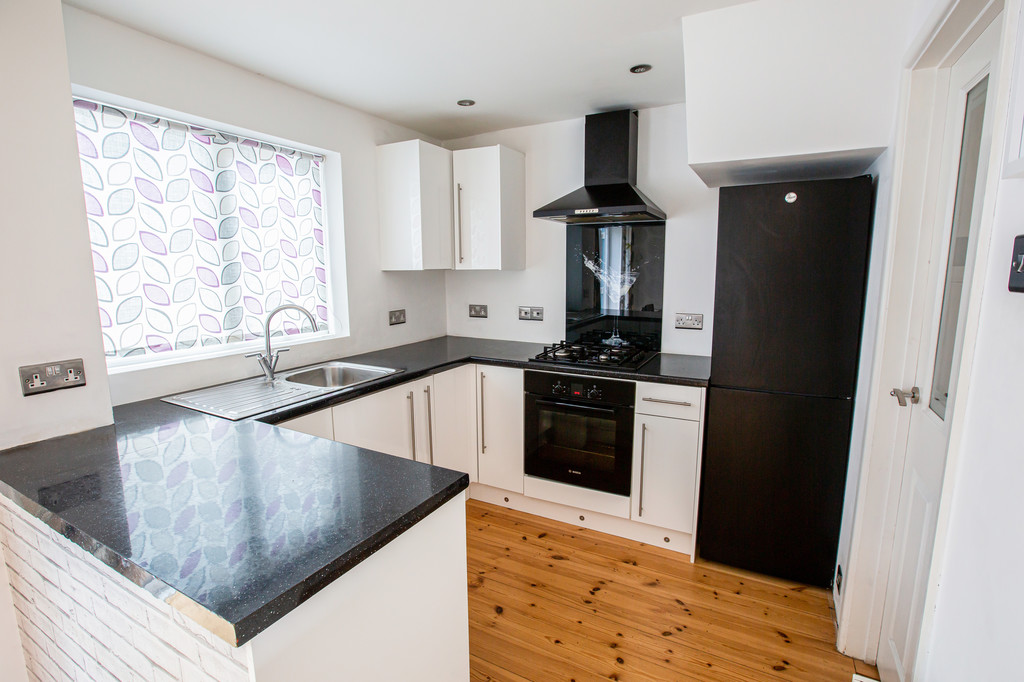 2 bed semi-detached house to rent in Harrington Gardens, Pinhoe, Exeter  - Property Image 2