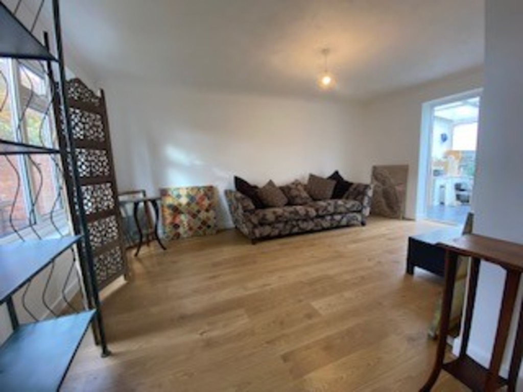 2 bed apartment to rent in Mincinglake Road  - Property Image 4