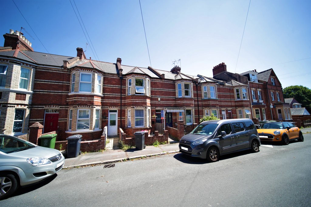 4 bed terraced house for sale  - Property Image 1