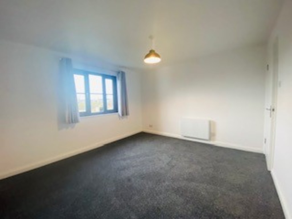 2 bed apartment to rent in River Meadows, Water Lane  - Property Image 7