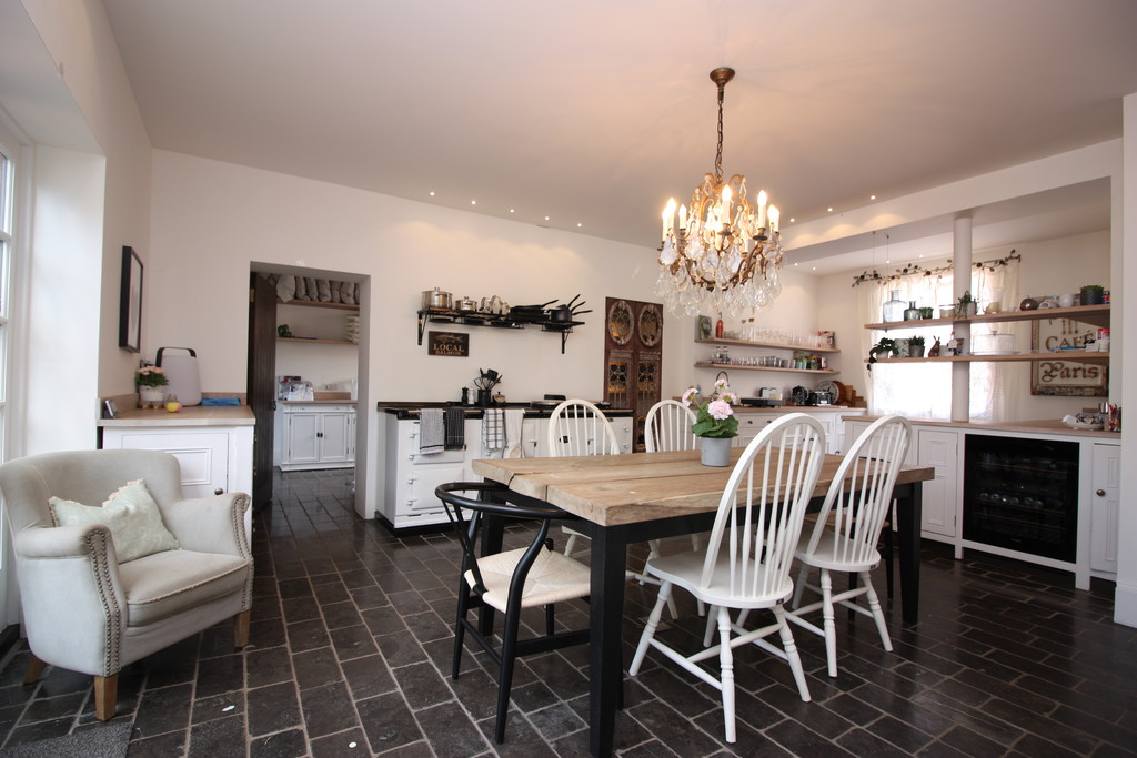 5 bed semi-detached house to rent in Pytte House, Clyst St George, EX3 4