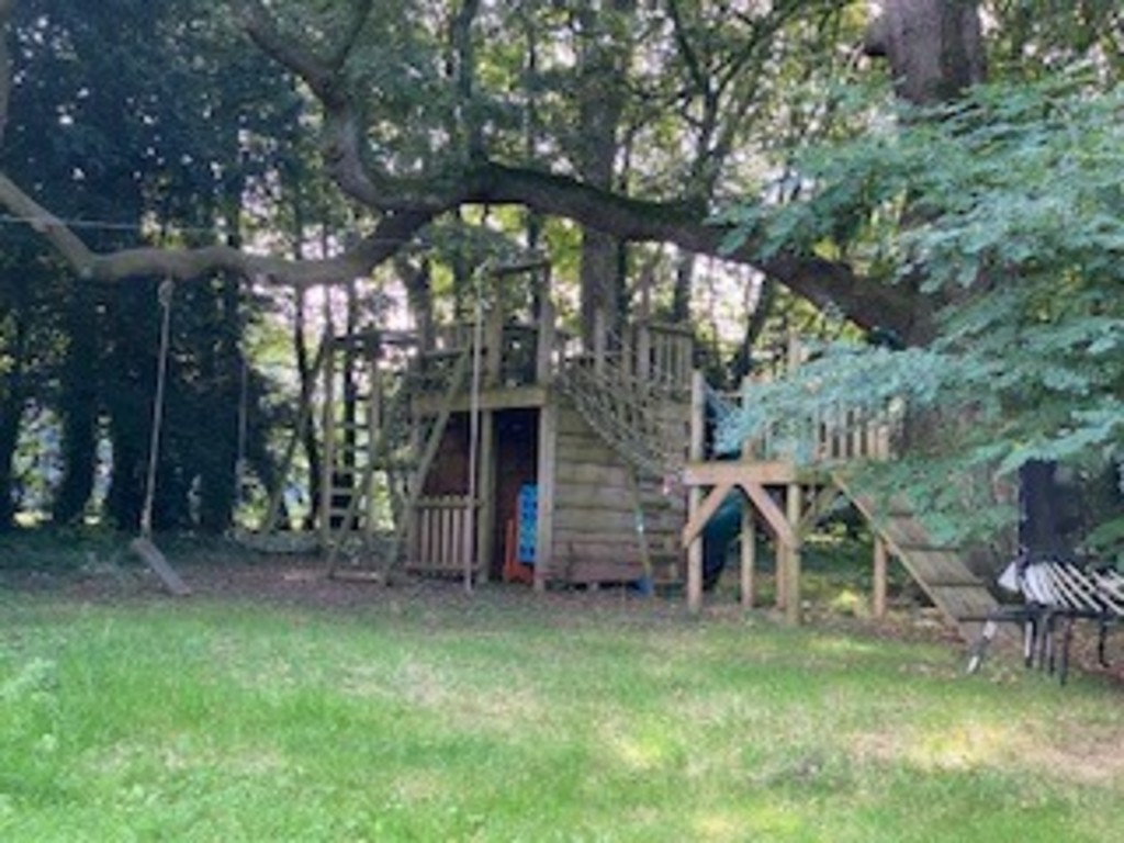 5 bed semi-detached house to rent in Pytte House, Clyst St George, EX3 29