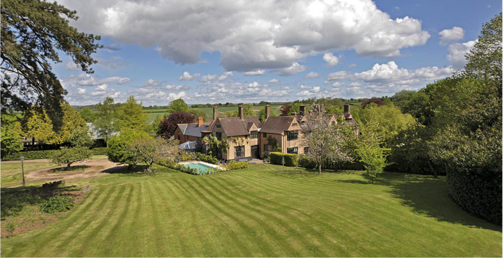 5 bed semi-detached house to rent in Pytte House, Clyst St George, EX3