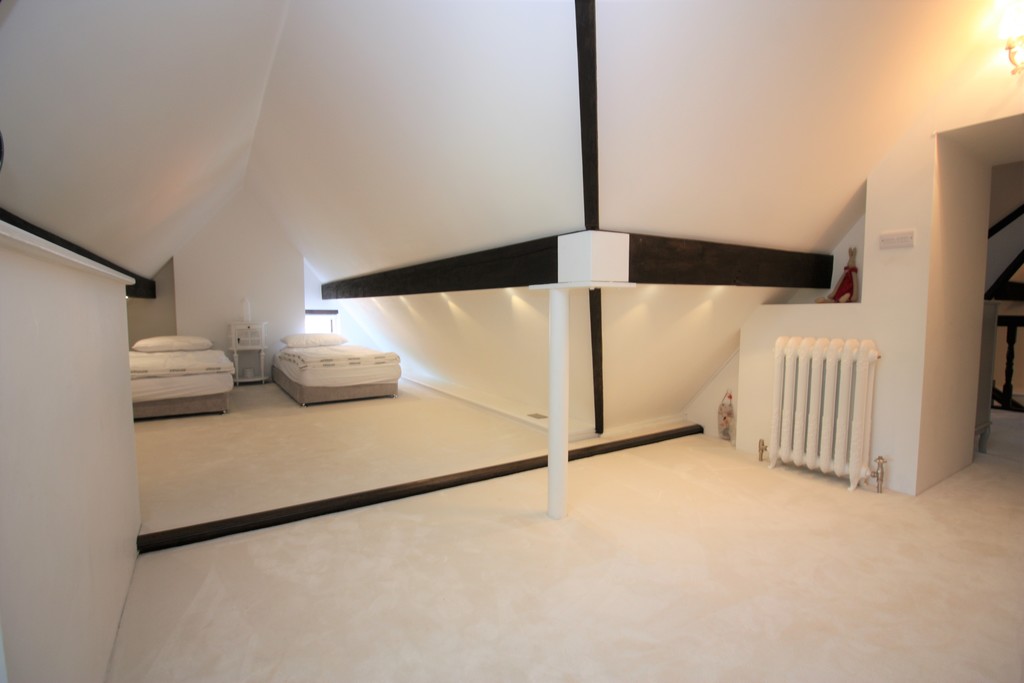 5 bed semi-detached house to rent in Pytte House, Clyst St George, EX3 20