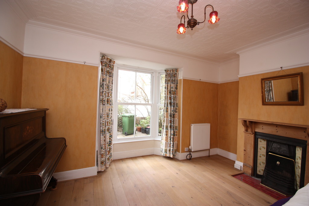 4 bed semi-detached house to rent in South Avenue, Exeter, EX1  - Property Image 8