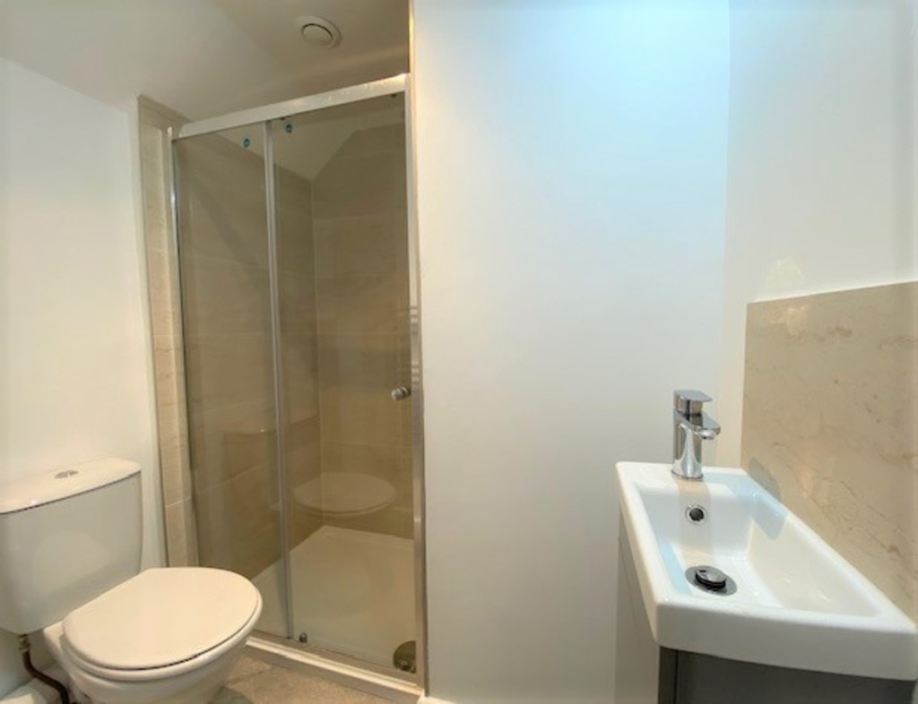 2 bed semi-detached house to rent in High Street, Crediton 7