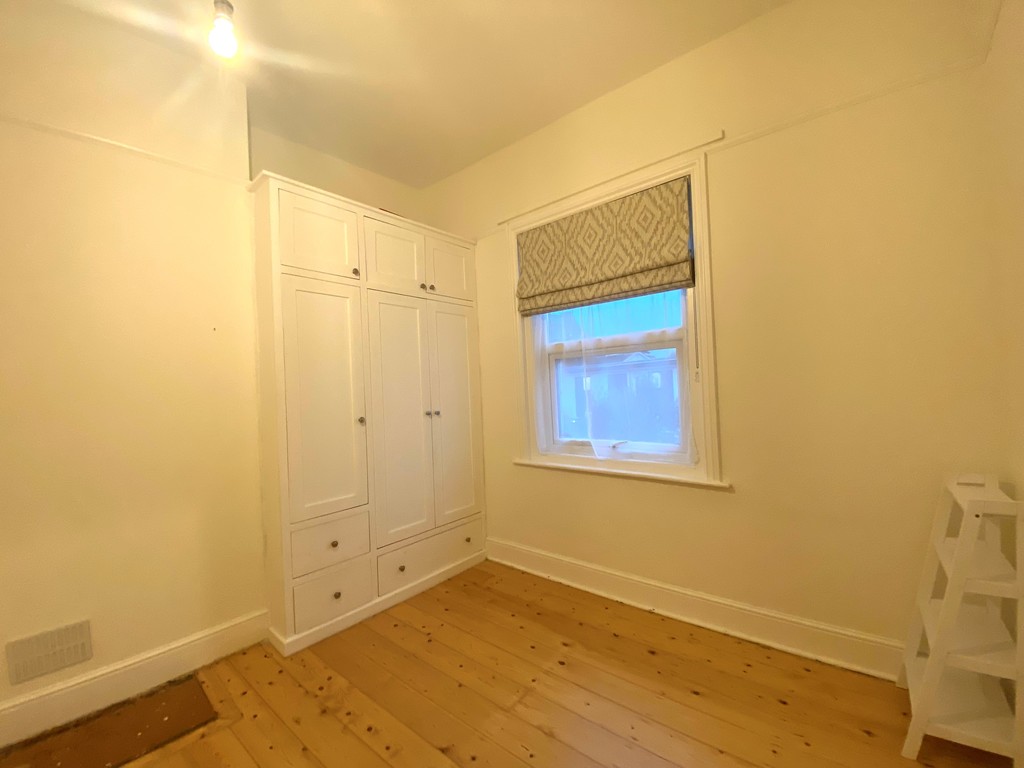 1 bed flat to rent in Old Tiverton Road, Exeter, EX4 8