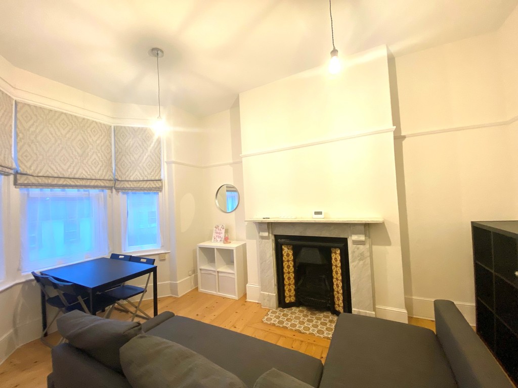 1 bed flat to rent in Old Tiverton Road, Exeter, EX4  - Property Image 3