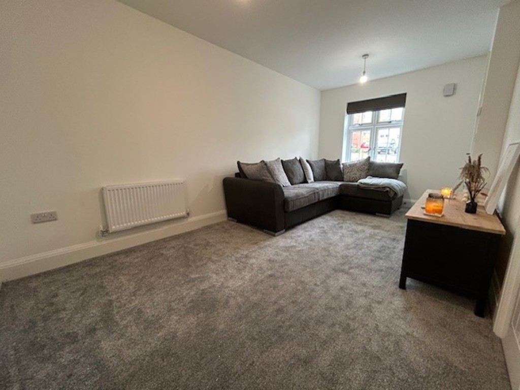 2 bed semi-detached house to rent in Medland Way, Exeter  - Property Image 6