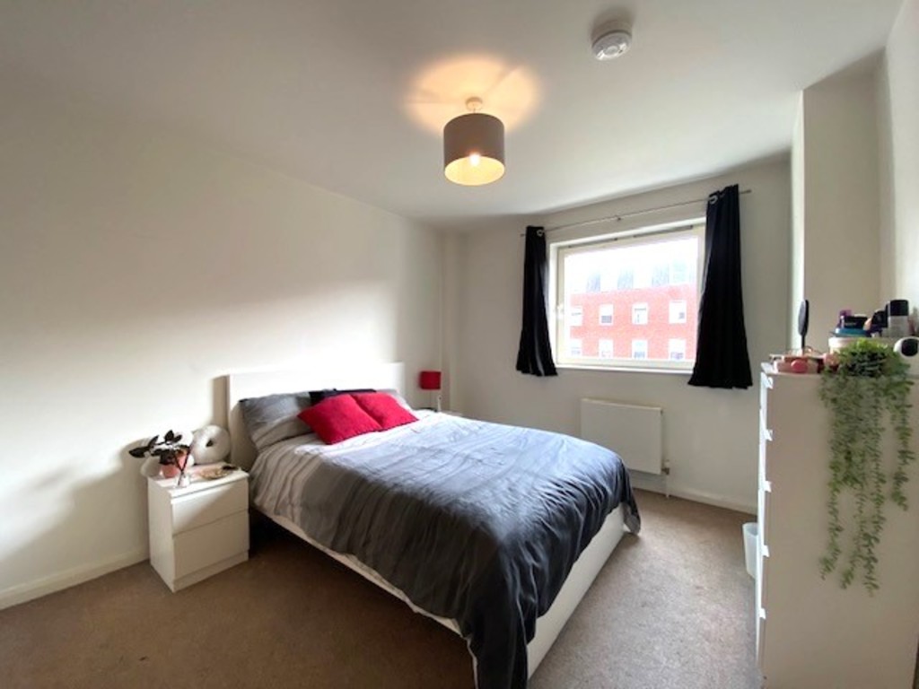 1 bed apartment for sale in Trinity Apartments, Roman Walk 9