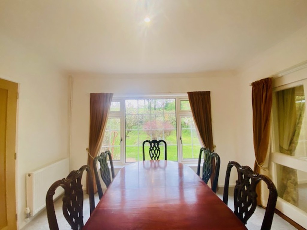 4 bed detached bungalow to rent, CREDITON  - Property Image 9