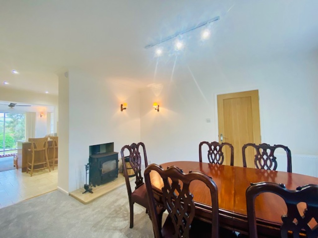 4 bed detached bungalow to rent, CREDITON  - Property Image 8