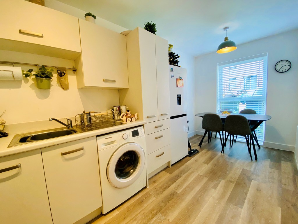 2 bed terraced house for sale in Quarry Heights, Exeter  - Property Image 4