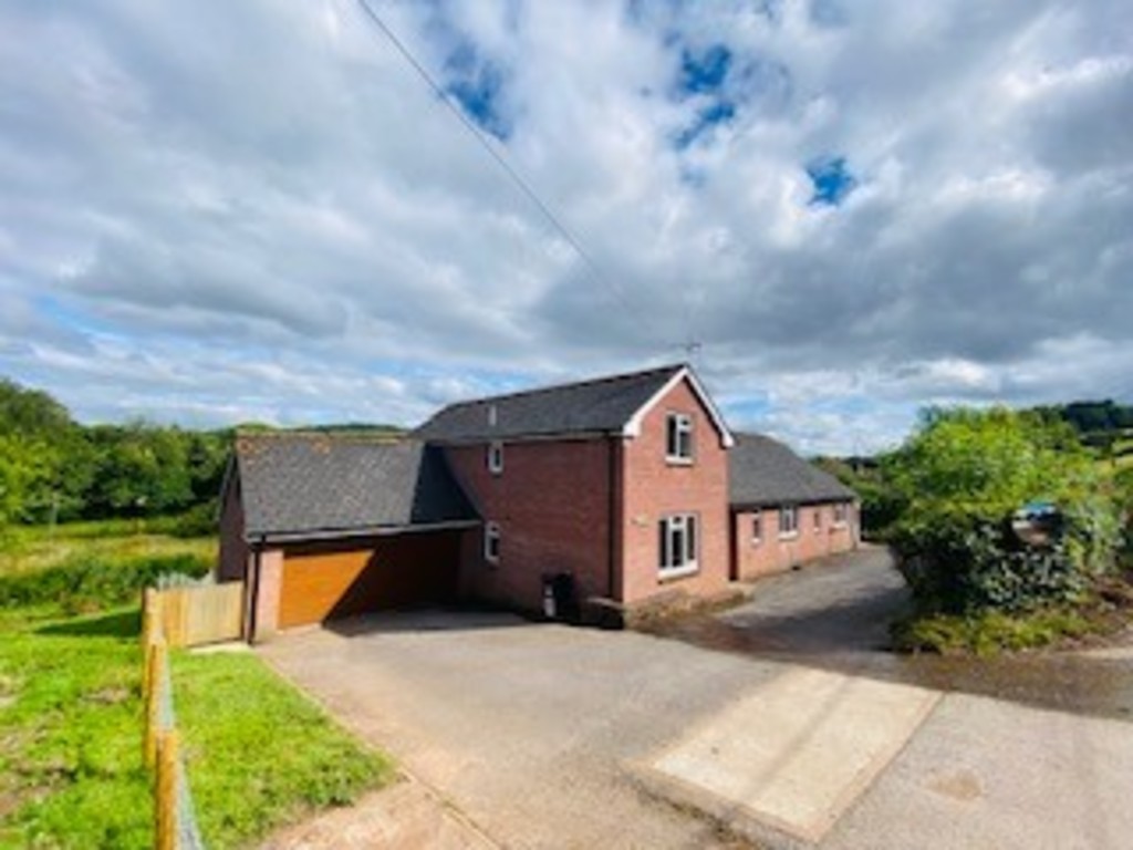 5 bed detached house to rent, EX17