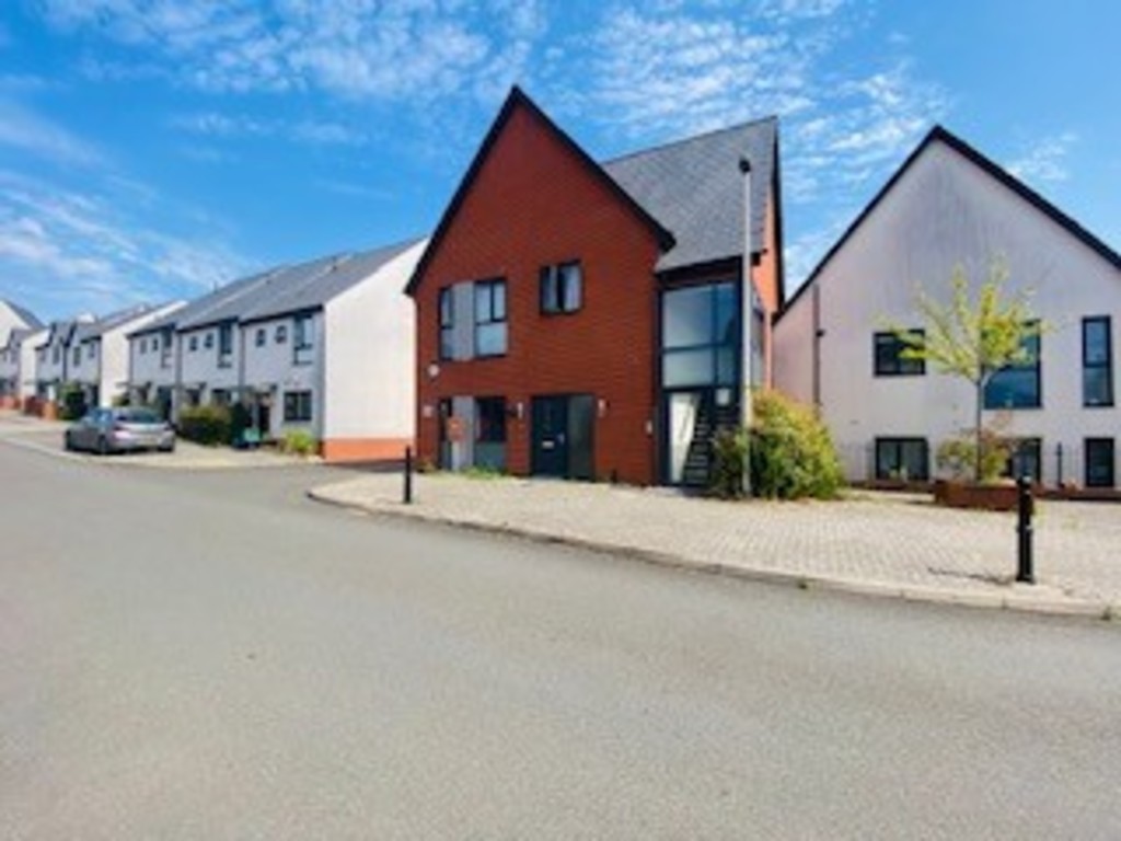 2 bed ground floor flat to rent in Old Quarry Drive, Exminster  - Property Image 1