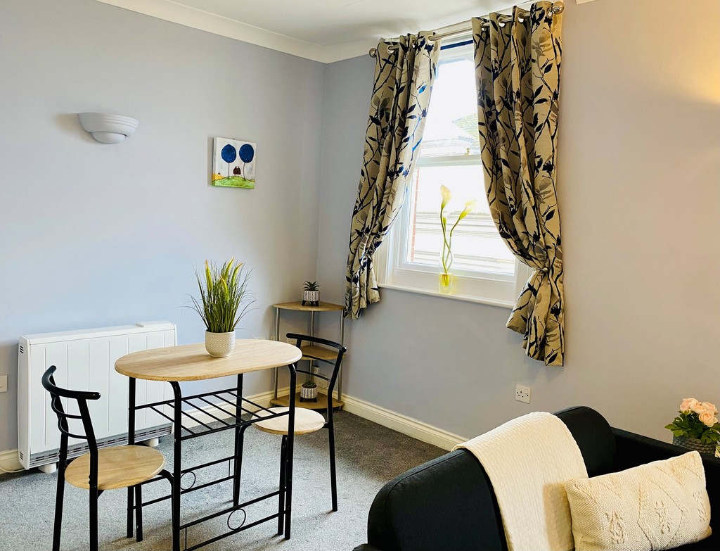 1 bed apartment for sale in Northernhay Street, Exeter  - Property Image 8