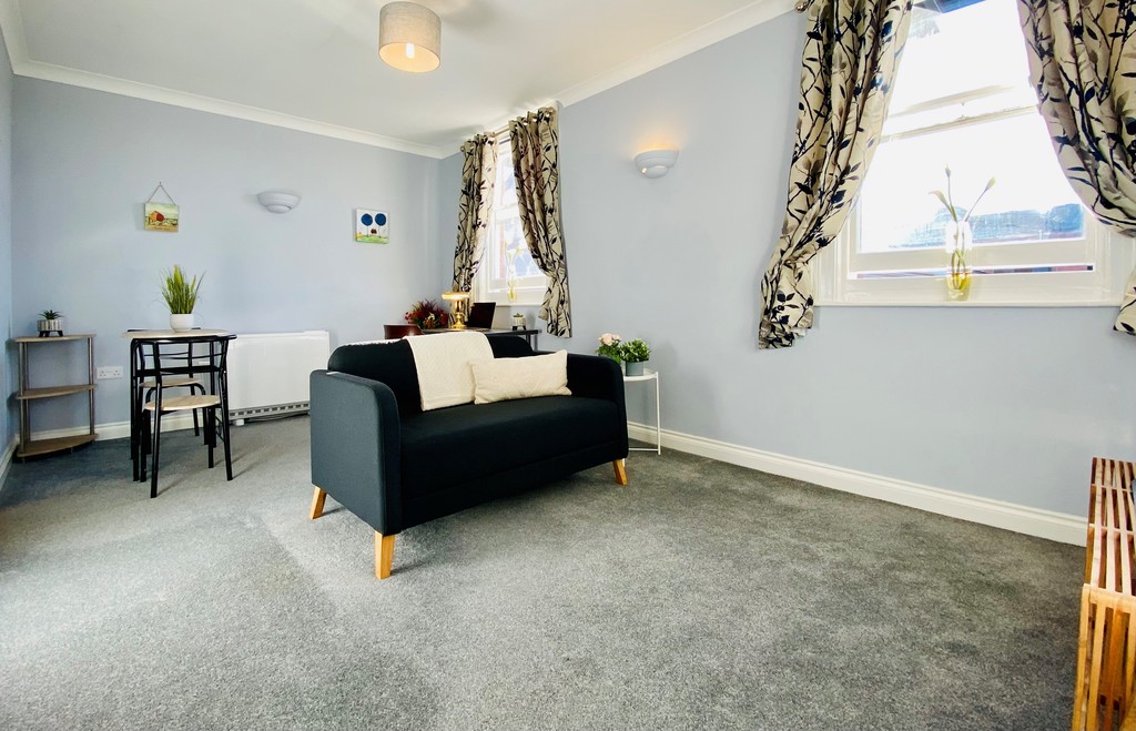 1 bed apartment for sale in Northernhay Street, Exeter  - Property Image 1