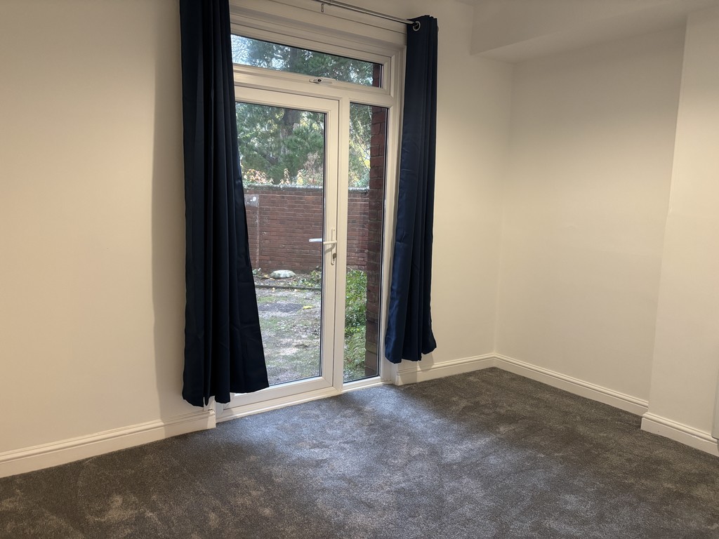 1 bed flat to rent in Cowick Street 5