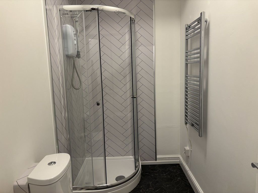 1 bed flat to rent in Cowick Street 9