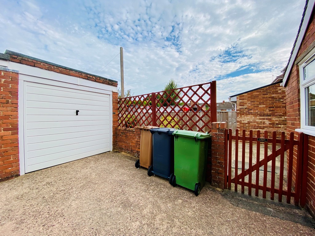 3 bed semi-detached house for sale in Kennerley Avenue, Exeter  - Property Image 19