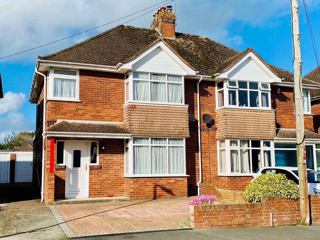 3 bed semi-detached house for sale in Kennerley Avenue, Exeter  - Property Image 1