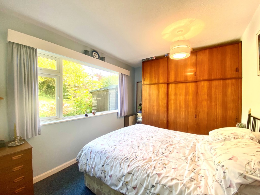 3 bed detached bungalow for sale in Okefield Road 9