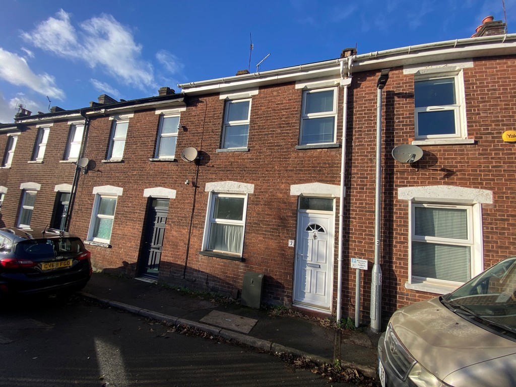 2 bed terraced house to rent in South View Terrace, Exeter  - Property Image 1