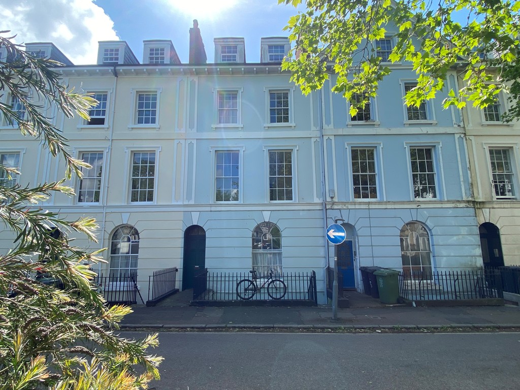 2 bed apartment for sale in Richmond Road, Exeter - Property Image 1