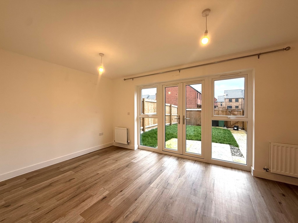 3 bed town house to rent in Granite Rise, Pinhoe, EX4  - Property Image 2