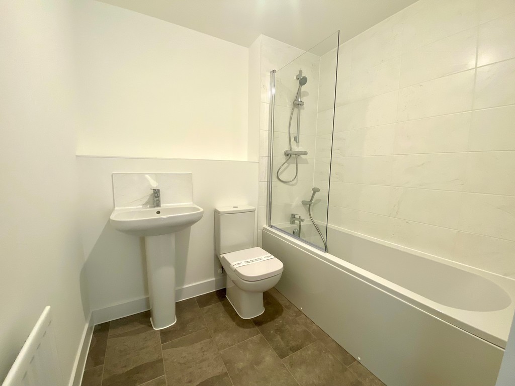 3 bed town house to rent in Granite Rise, Pinhoe, EX4 12