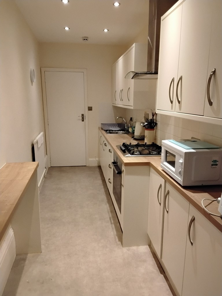 2 bed apartment for sale in Union Road, Exeter  - Property Image 2