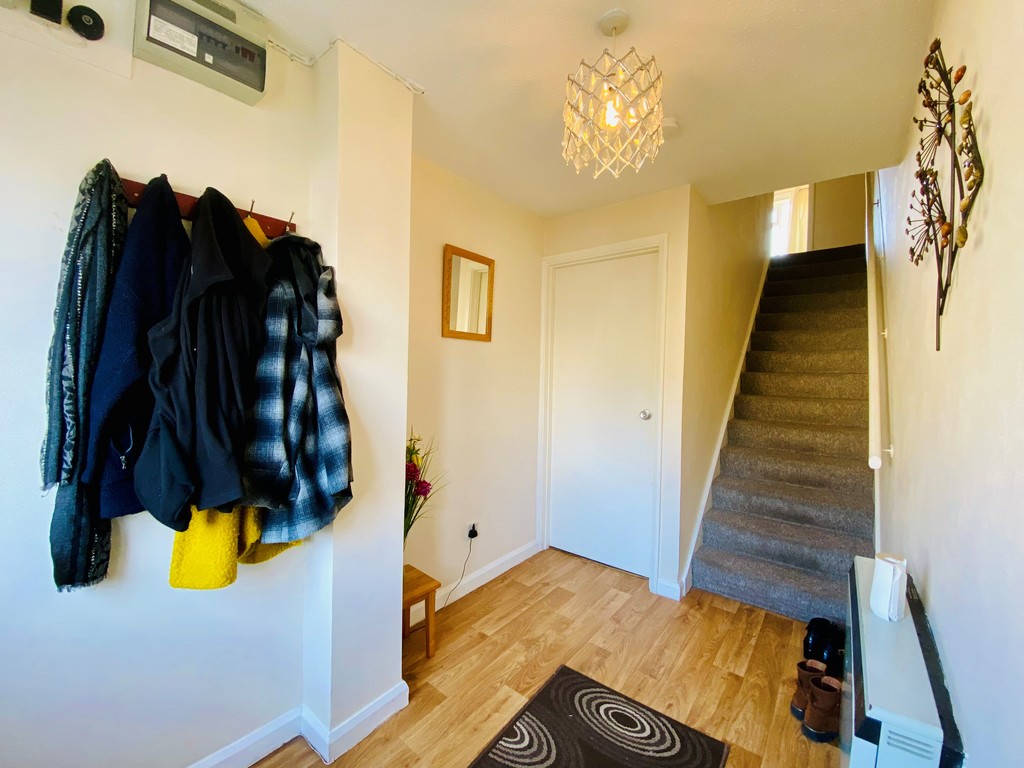 2 bed terraced house for sale in Tower Gardens, Crediton 1