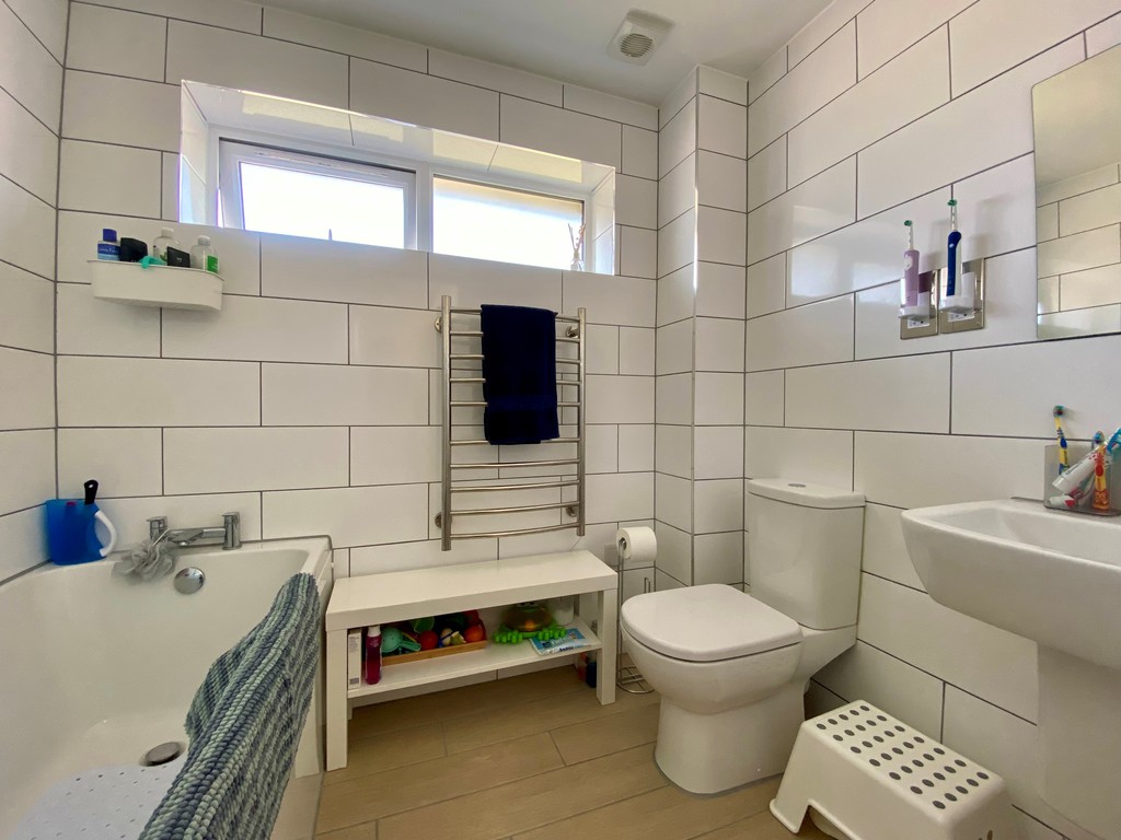 4 bed terraced house for sale in Marypole Walk, Exeter  - Property Image 9