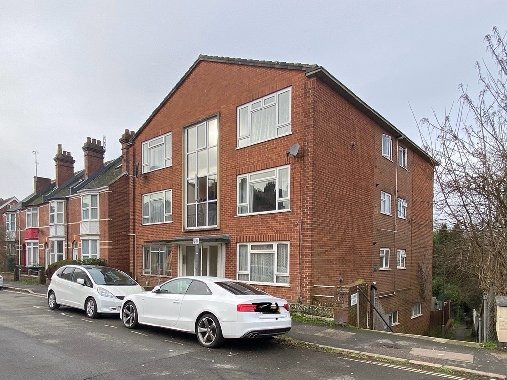 2 bed apartment for sale in Well Street, Exeter, EX4