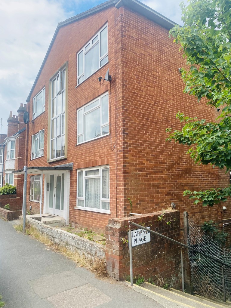 2 bed apartment for sale in Well Street, Exeter, EX4
