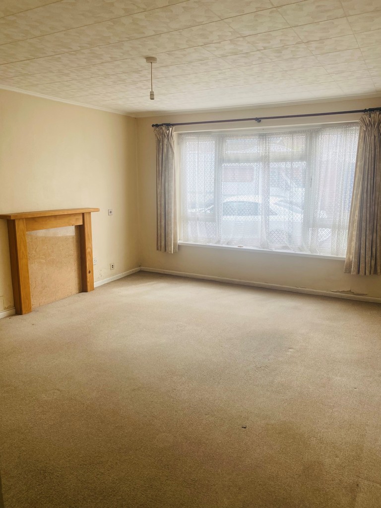 2 bed apartment for sale in Well Street, Exeter  - Property Image 2