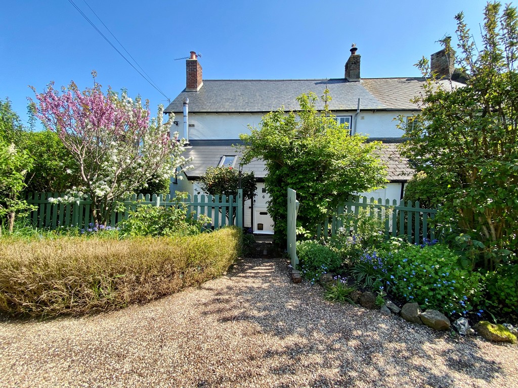 2 bed cottage for sale in Chapel Road, Exeter, EX2