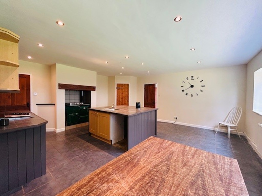 4 bed detached bungalow to rent in Gulliford Bungalows, Mamhead, EX6  - Property Image 6