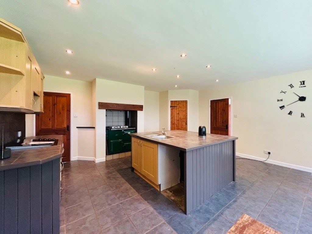 4 bed detached bungalow to rent in Gulliford Bungalows, Mamhead, EX6  - Property Image 5