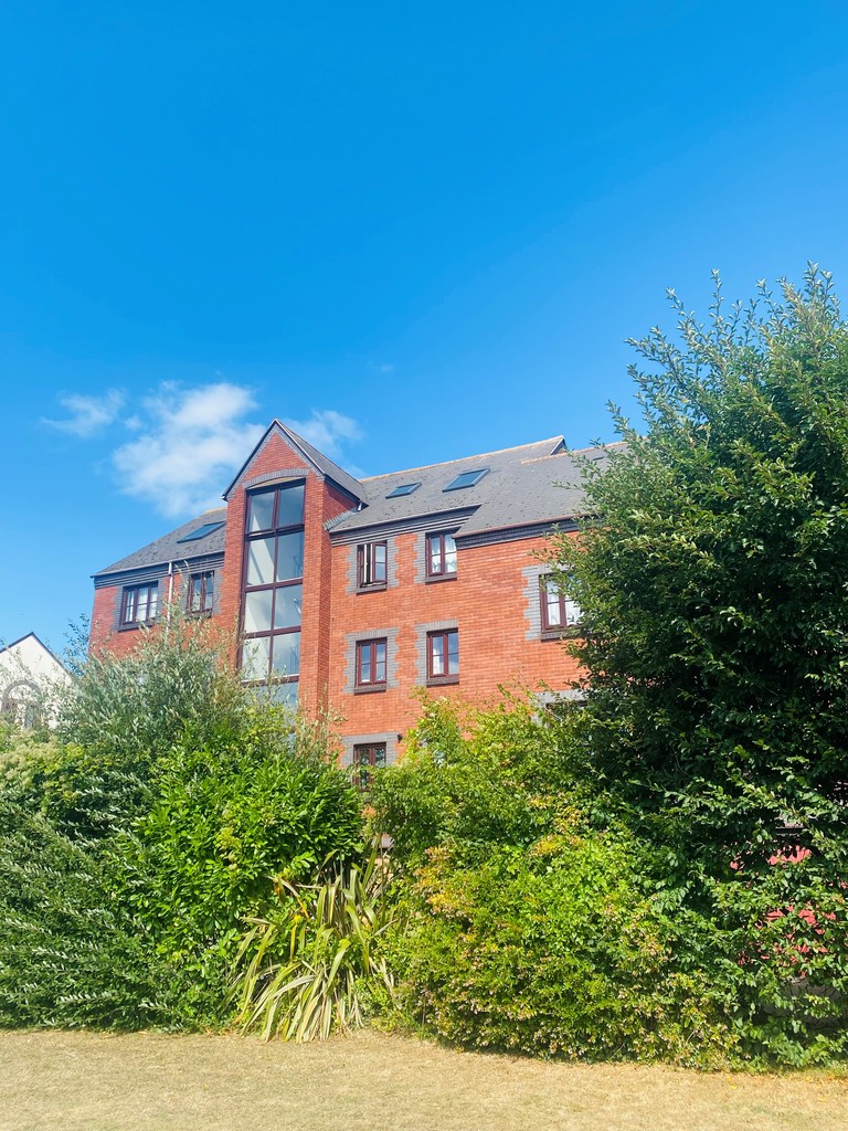 2 bed apartment for sale in River Meadows, Exeter  - Property Image 15
